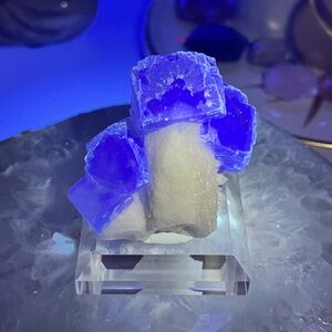 Fluorite on Candle Quartz